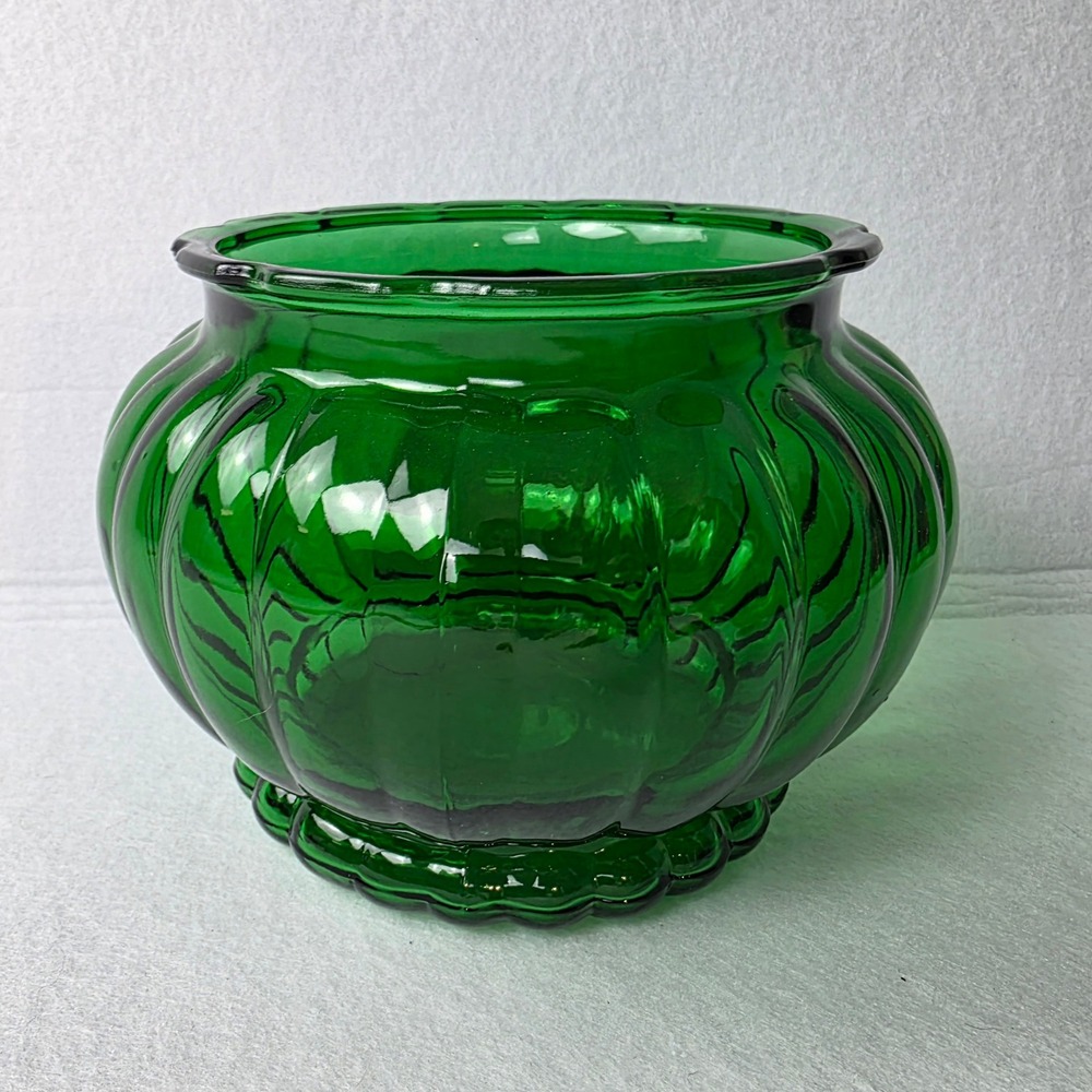 ALR Co Emerald Green Ribbed Glass Melon Planter Scalloped Ivy Bowl Vintage 6in